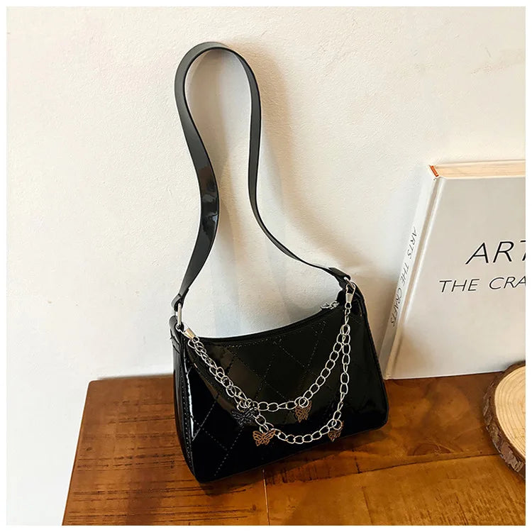 Bolso Nocturna con Cadenas Y mariposas.