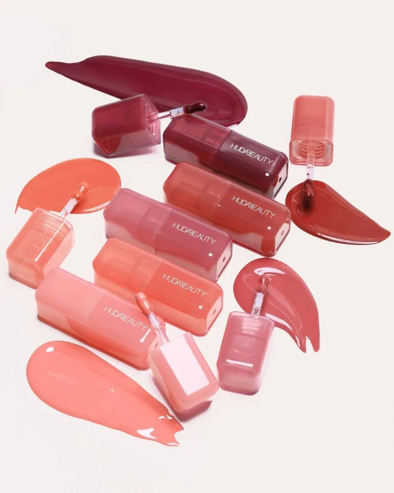 Rubor en Barra Glossy Touch – Color Natural de Larga Duración