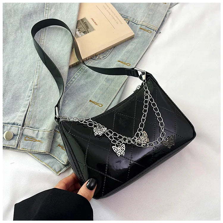 Bolso Nocturna con Cadenas Y mariposas.