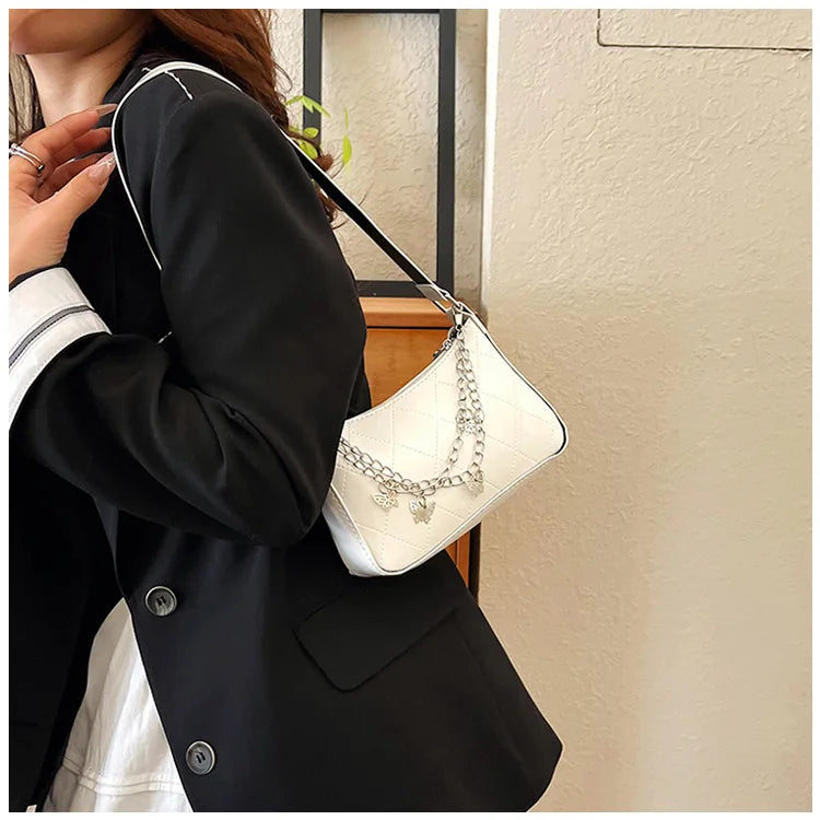 Bolso Nocturna con Cadenas Y mariposas.